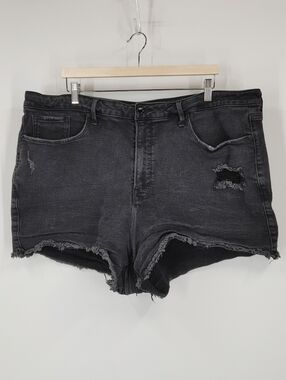 Good American Good Classic Distressed Denim Shorts